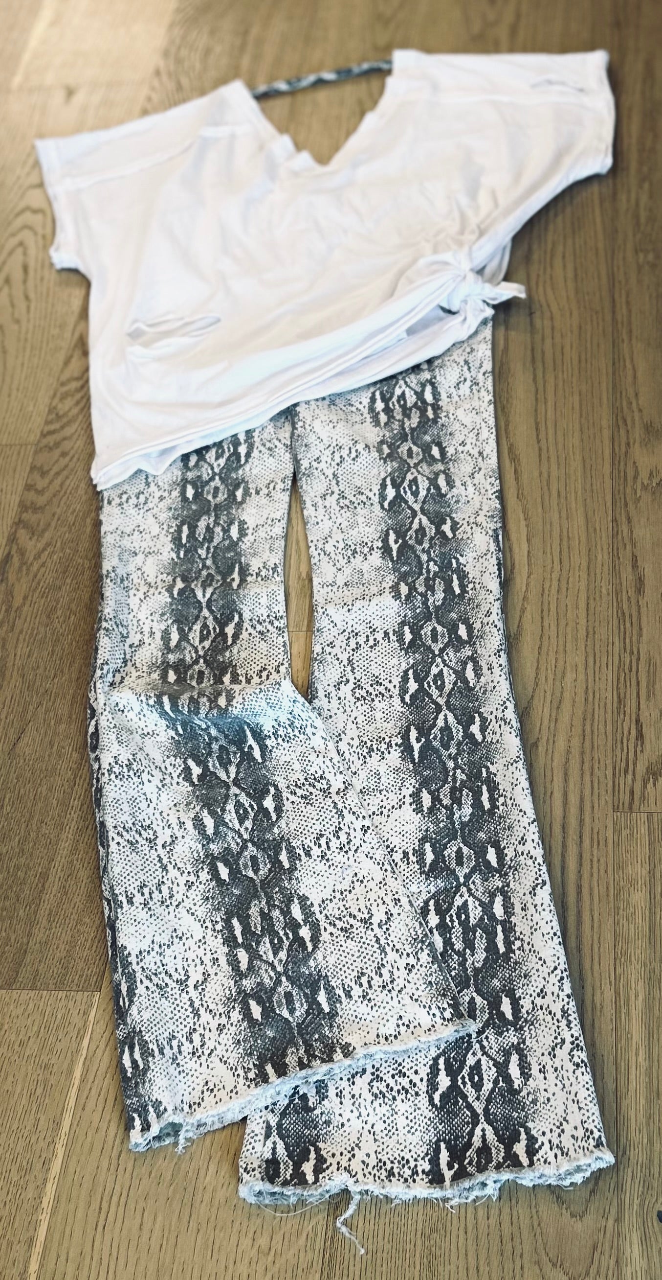 Python Stretch Jean