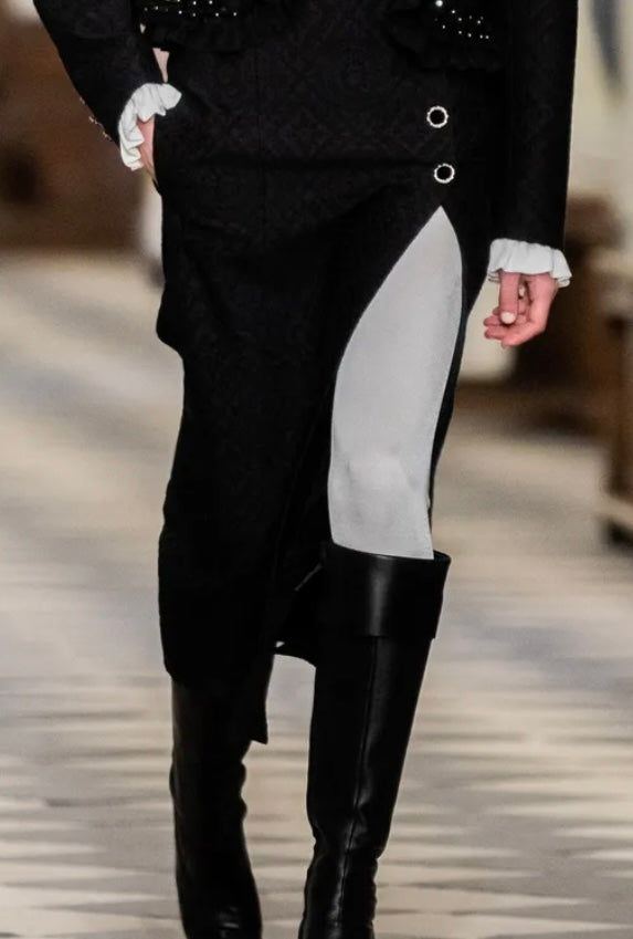 Chanel Silver Leggins