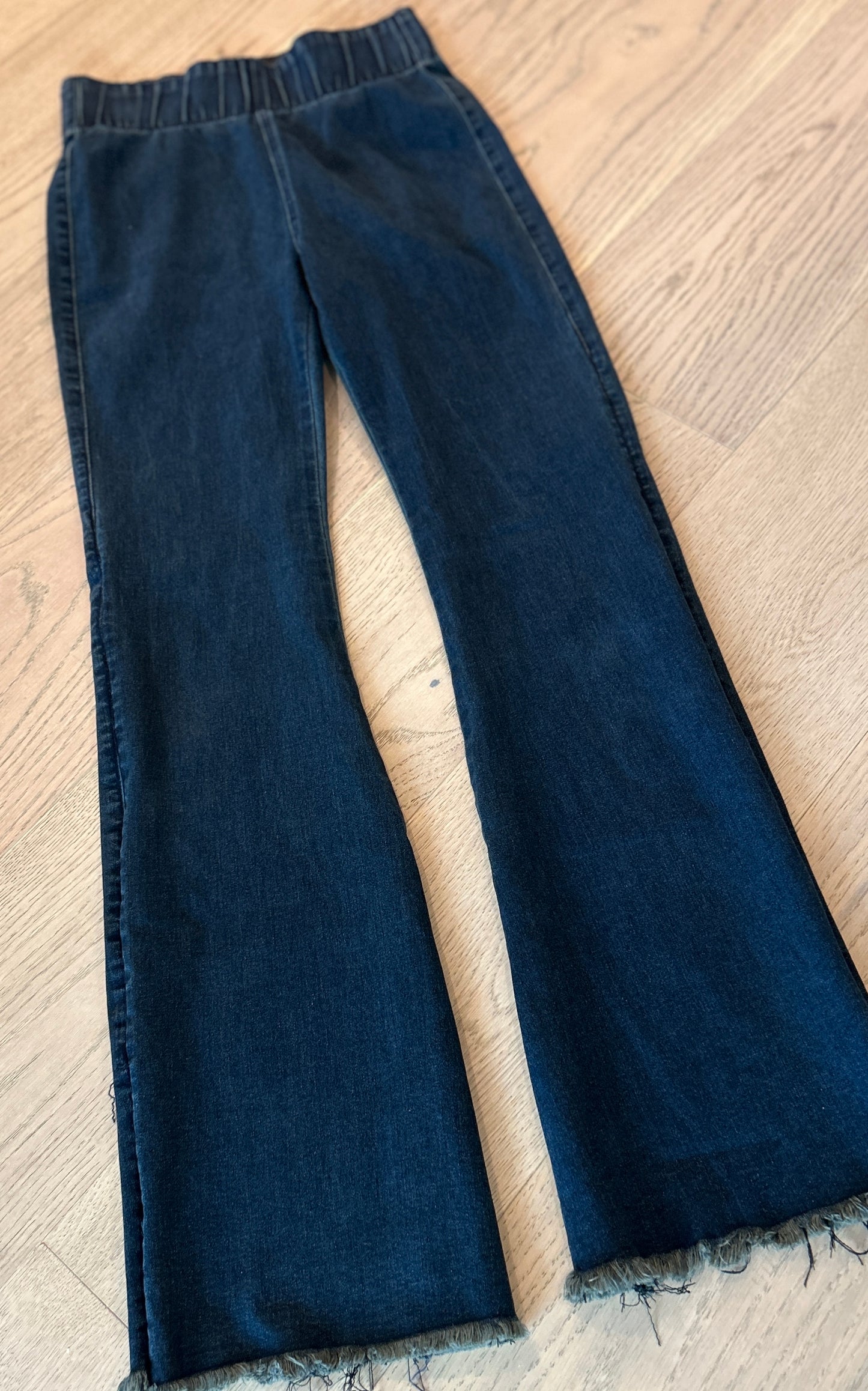 Dark Navy Stretch Jean