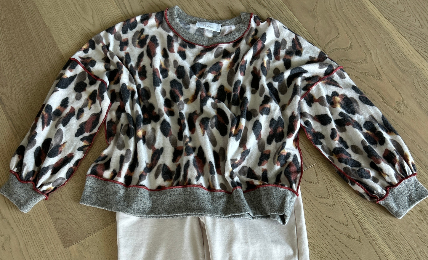 Leopard Knitted Sweatshirt