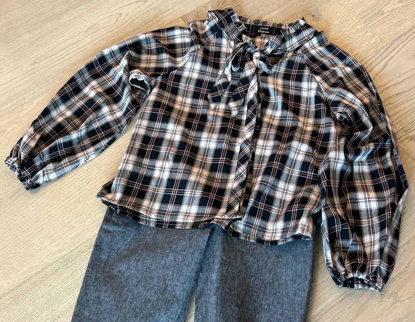 Plaid Long Sleeve Blouse