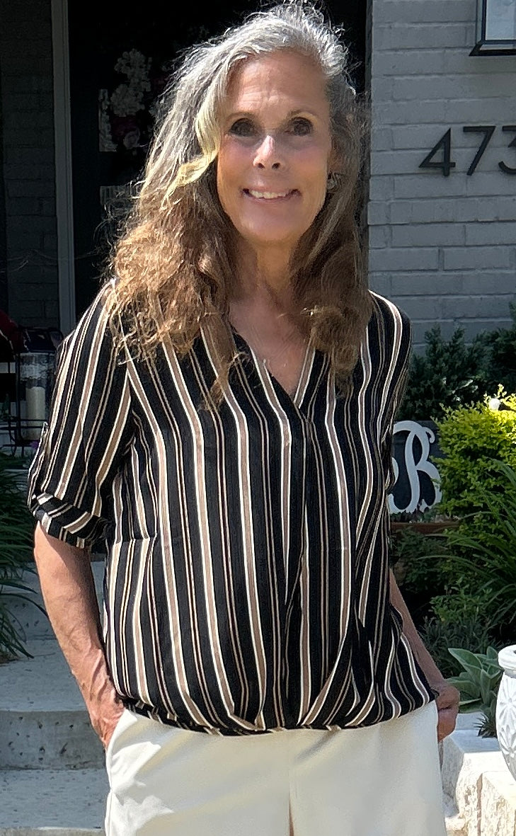 Long sleeve with button up cuff