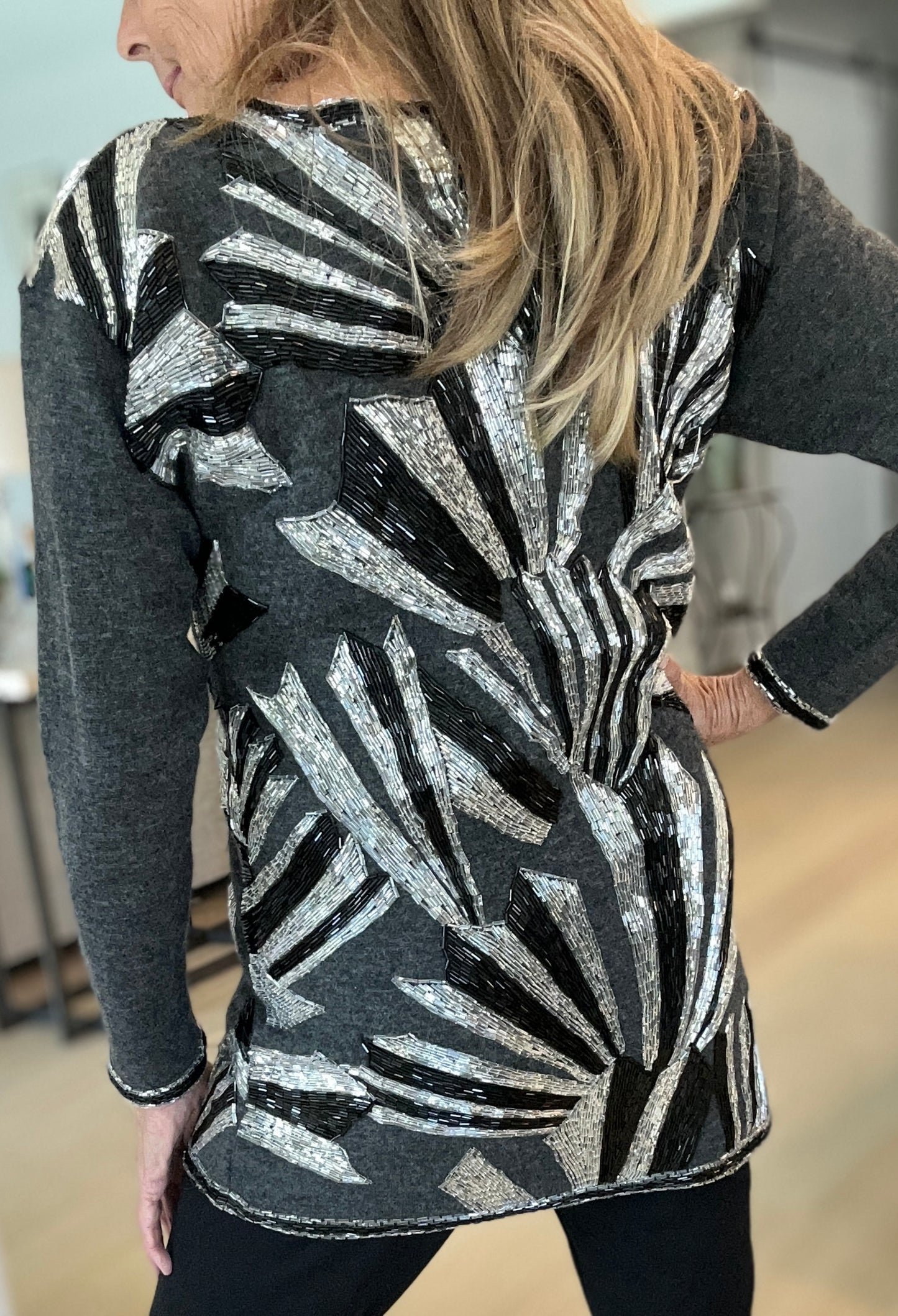 Pre Loved Adrienne Vittadini Sweater